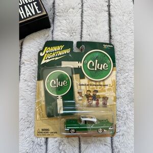 Hasbro Johnny Lightning Clue Green Car